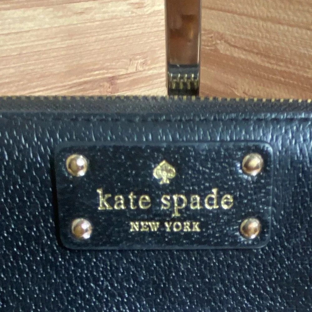 Kate Spade black Wallet - Picture 2 of 8